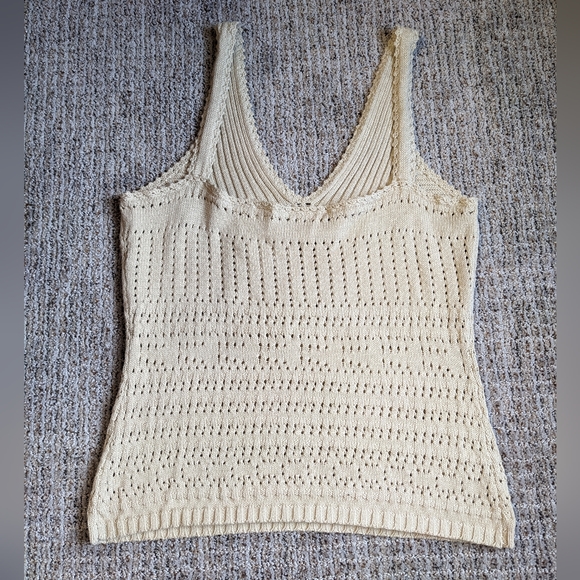 Crochet Top - Picture 2 of 5